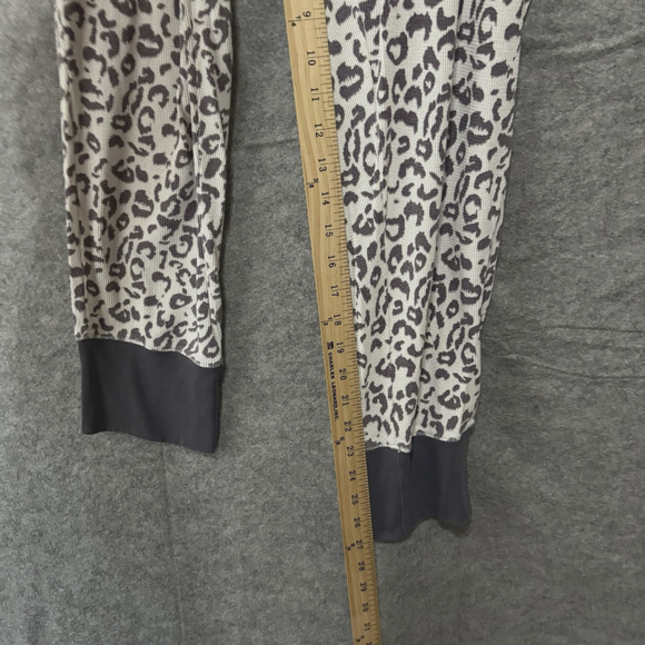 Victorias Secret Thermal‎ Pajama Set Sz XL Gray Leopard Henley Waffle Knit - Picture 6 of 10